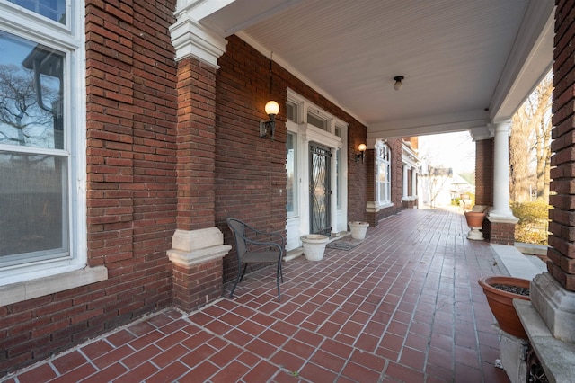 1860 Central Ave, Memphis, TN 38104 - view of patio featuring covered porch