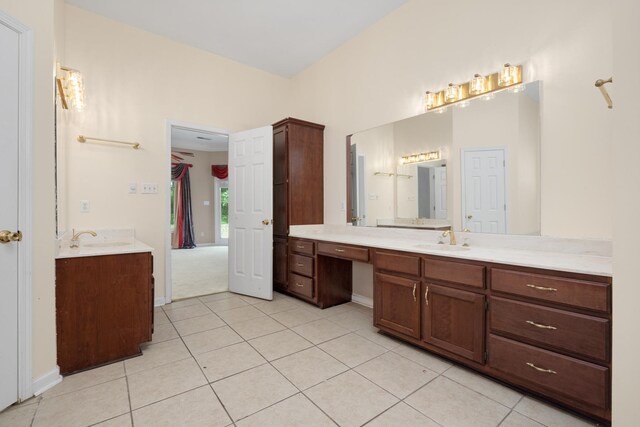 7570 Chapel Ridge Dr, Memphis, TN 38016 - full bath featuring vanity, tile patterned floors, and baseboards