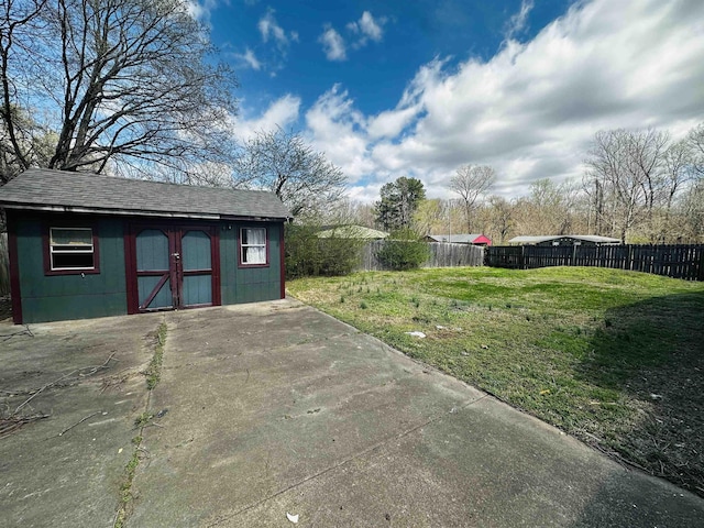 2260 Verse Cv, Memphis, TN 38127 - view of yard with an outbuilding, fence private yard, and a shed