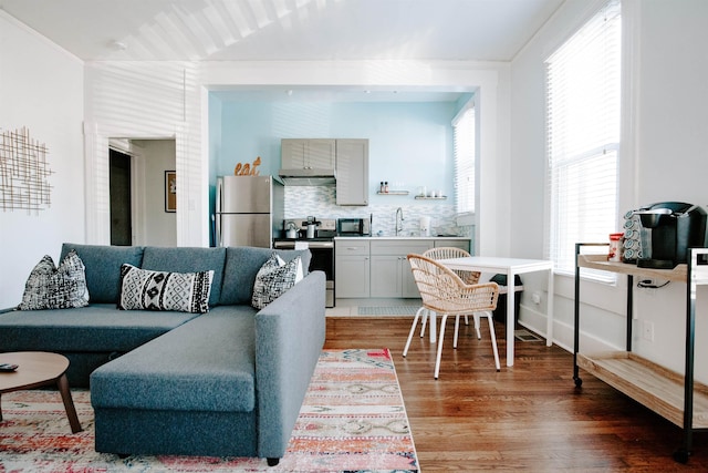 living room featuring light wood finished floors