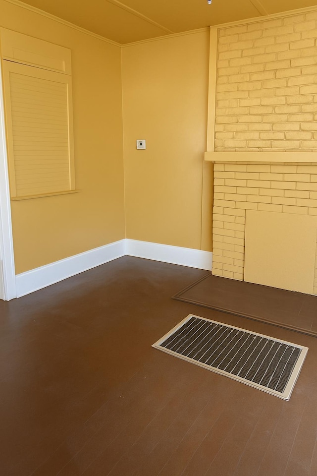 1535 Southern Ave, Memphis, TN 38114 - empty room featuring baseboards and crown molding