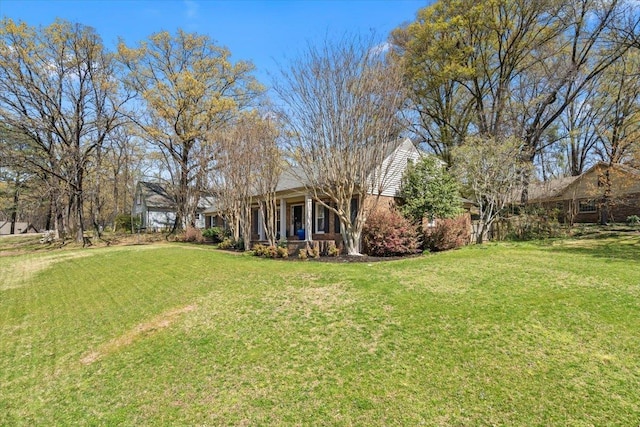 2060 Abergeldie Dr, Memphis, TN 38119 - view of yard featuring covered porch
