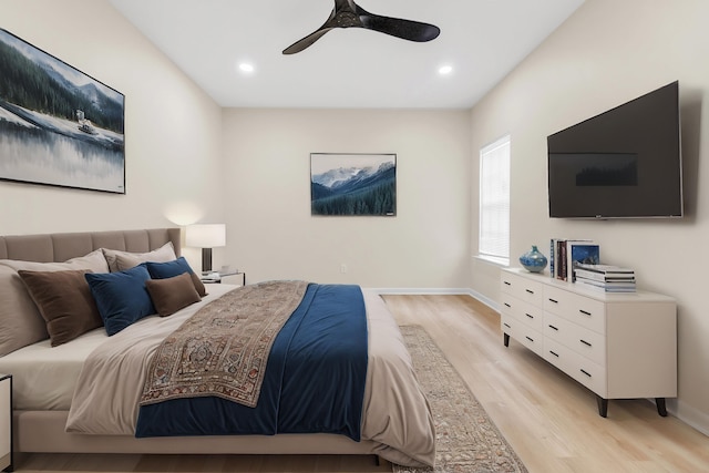 bedroom with baseboards, light wood-style flooring, recessed lighting, and a ceiling fan