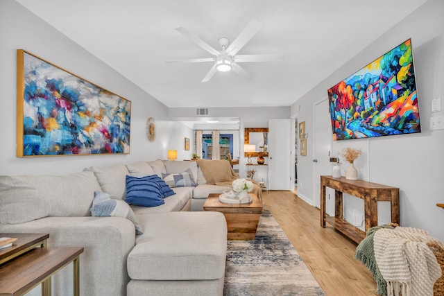 5878 Roxbury Dr Unit 5878, Memphis, TN 38119 - living room featuring light wood finished floors, visible vents, and a ceiling fan