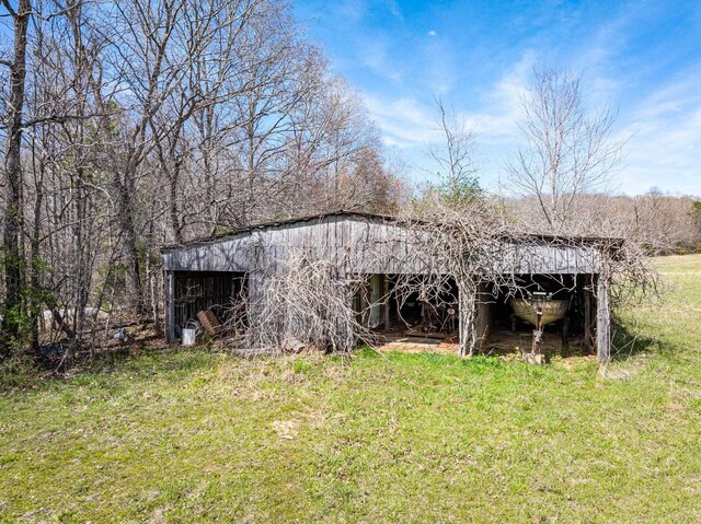 395 Gooch Rd, Parsons, TN 38363