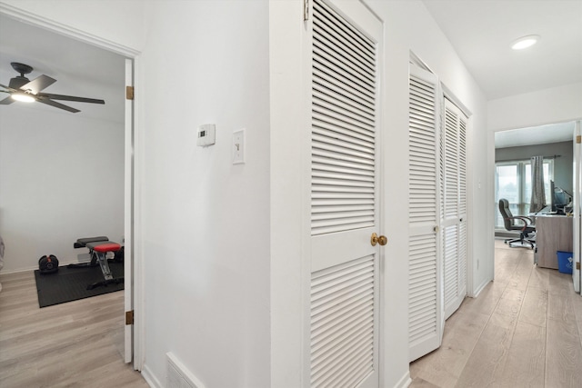 433 S Perkins Dr Unit 433, Memphis, TN 38117 - hallway with baseboards, light wood-type flooring, and recessed lighting