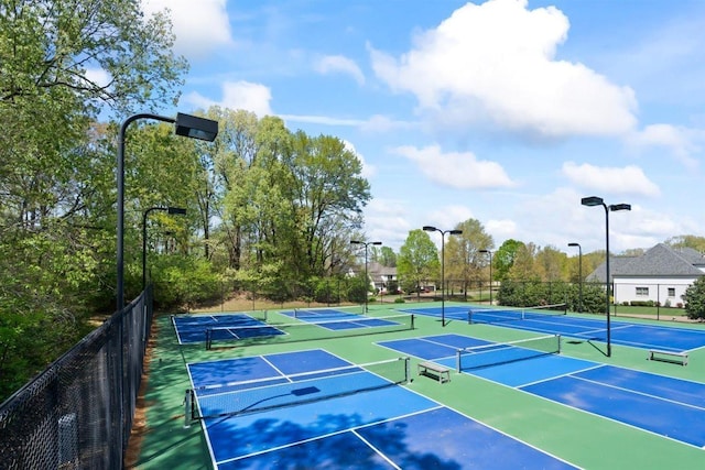 703 Justana Dr, Collierville, TN 38017 - view of sport court featuring community basketball court and fence