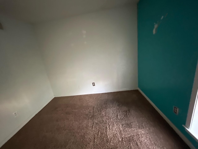 4149 Meadow Creek Rd, Memphis, TN 38115 - unfurnished room featuring carpet floors and baseboards