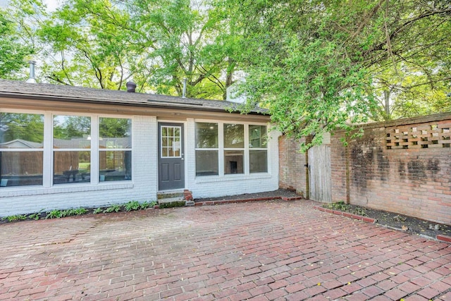 5188 Gwynne Rd, Memphis, TN 38117 - view of patio