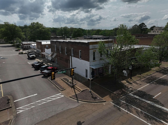 132 W Court Ave, Selmer, TN 38375 - view of property