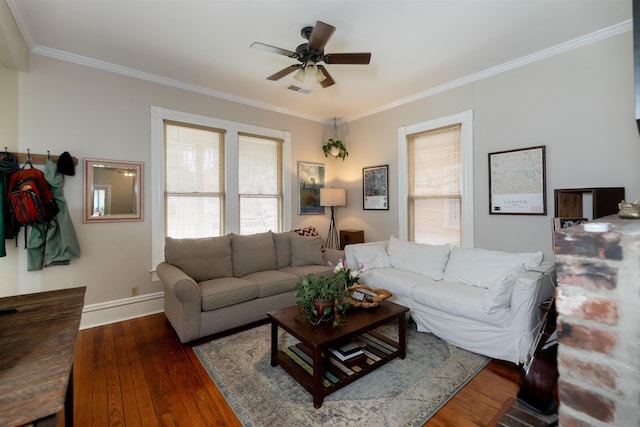 544 Summitt St, Memphis, TN 38104 - living area with crown molding, hardwood / wood-style flooring, ceiling fan, baseboards, and visible vents