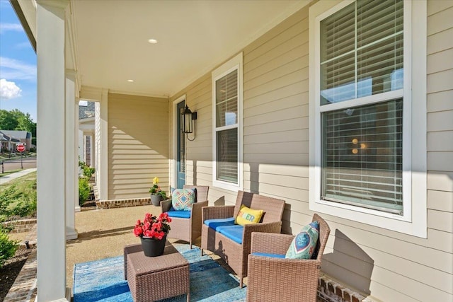 428 Catawba Valley Dr, Collierville, TN 38017 - view of patio / terrace with a porch