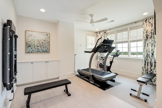 workout room featuring ceiling fan, recessed lighting, visible vents, and baseboards
