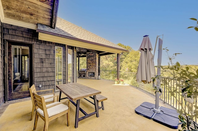 view of patio / terrace with outdoor dining space