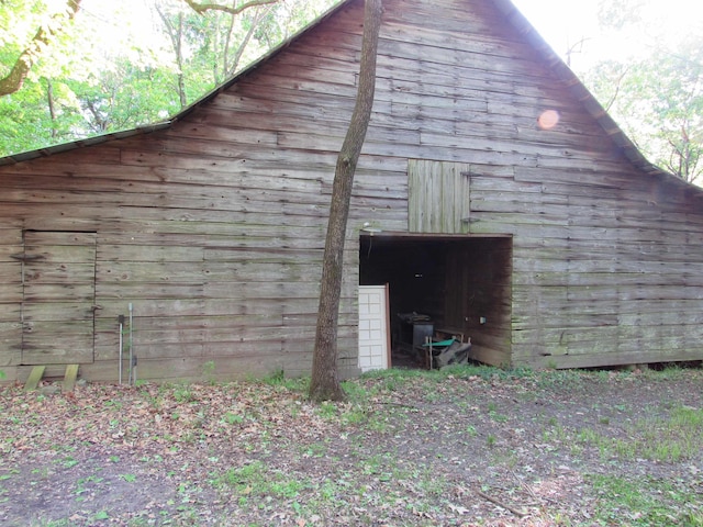 188 S Jefferson St, Ripley, TN 38063 - view of outdoor structure with an outbuilding