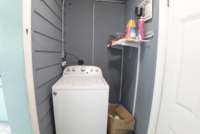 washroom featuring laundry area and washer / clothes dryer