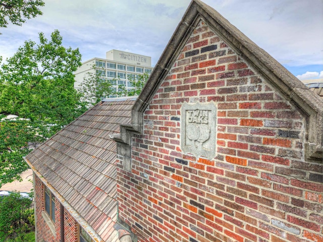 details with brick siding
