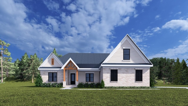view of front of property featuring a front lawn