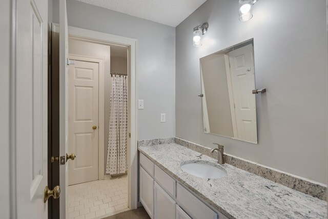 3365 Stone Creek Cv, Collierville, TN 38017 - full bath with vanity and tile patterned floors