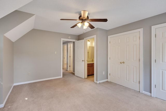 3365 Stone Creek Cv, Collierville, TN 38017 - unfurnished bedroom featuring ceiling fan, light carpet, baseboards, ensuite bathroom, and a closet