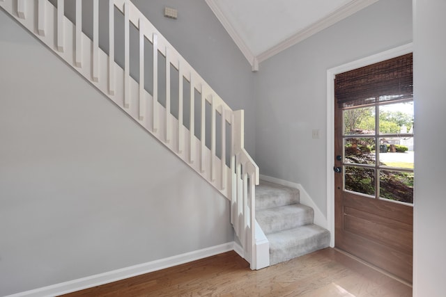 3365 Stone Creek Cv, Collierville, TN 38017 - stairway featuring baseboards, ornamental molding, and wood finished floors