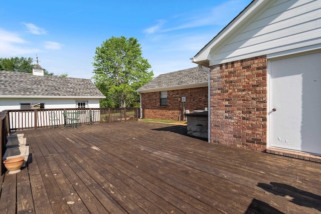 90 Shaker Dr, Senatobia, MS 38668 - view of wooden terrace