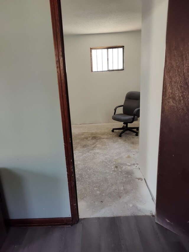 2377 Warren St, Memphis, TN 38106 - view of hall