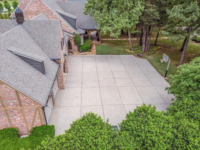 294 Dubray Manor Dr, Collierville, TN 38017 - exterior space