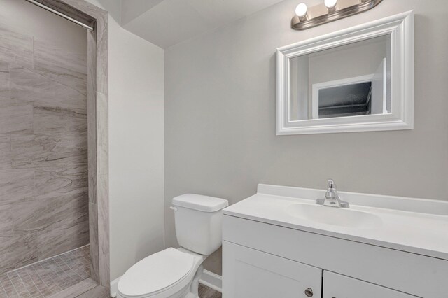 4277 Rhodes Ave, Memphis, TN 38111 - full bath featuring vanity, a tile shower, and toilet