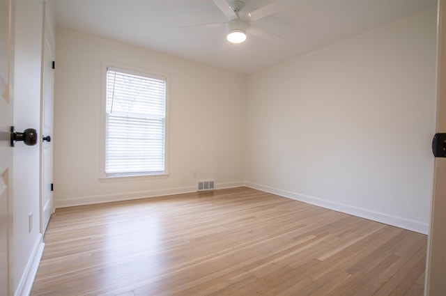 5483 Brantford Rd, Memphis, TN 38120 - spare room featuring baseboards, ceiling fan, light wood-style flooring, and visible vents