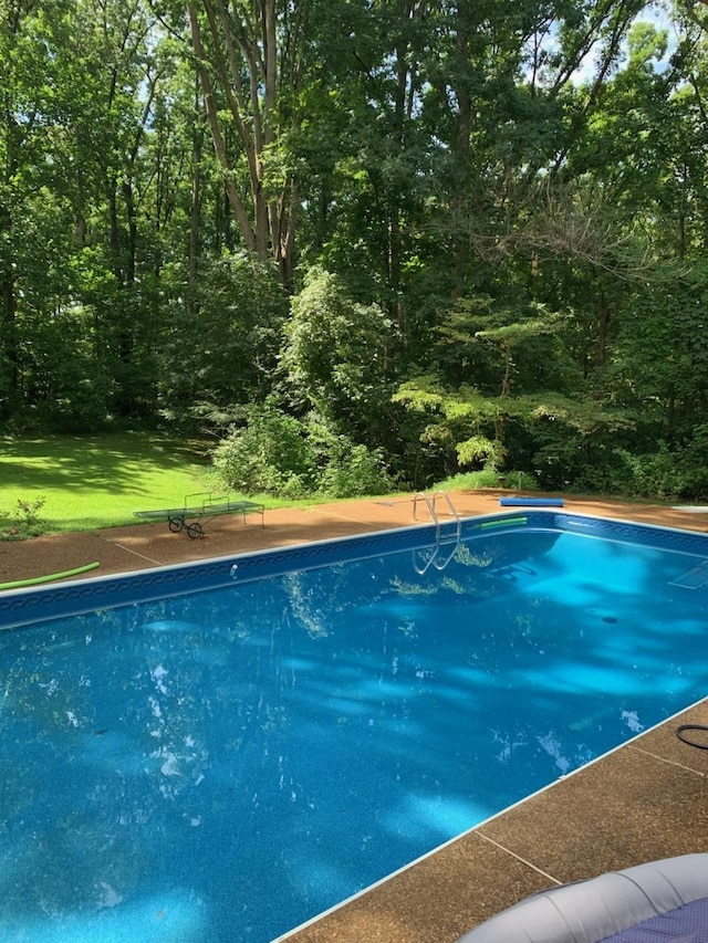 view of outdoor pool