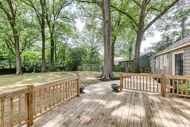 3537 Oakley Ave, Memphis, TN 38111 - deck with a fenced backyard
