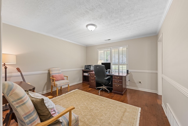 home office with a textured ceiling, visible vents, and dark wood finished floors