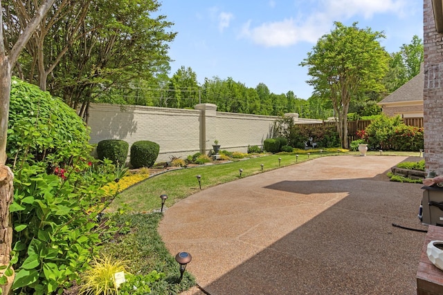 7298 Mont Blanc Dr, Germantown, TN 38138 - exterior space featuring fence