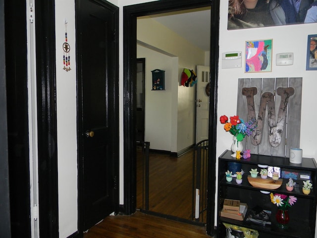 496 Eastern Dr SW, Memphis, TN 38122 - hallway featuring wood finished floors