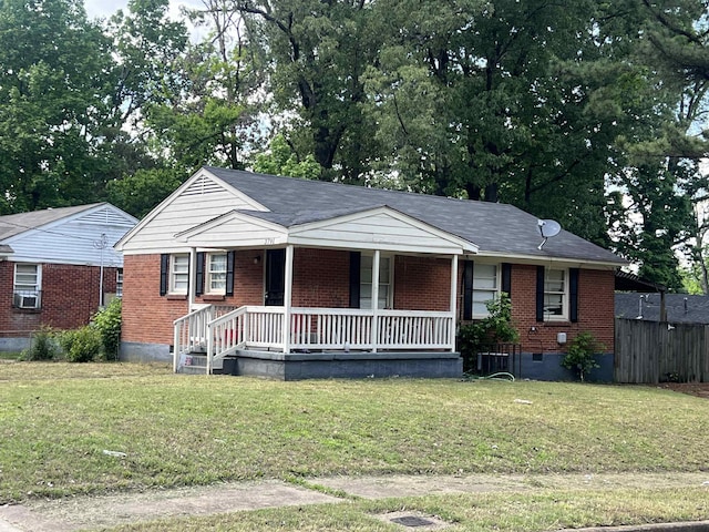 3271 Morningside St, Memphis, TN 38127 - ranch-style house with covered porch, brick siding, crawl space, and a front yard