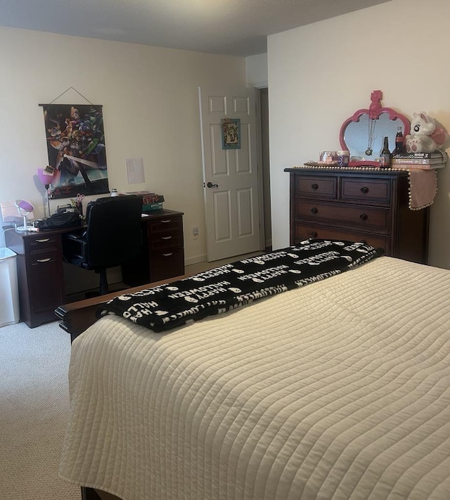 732 Catesby Cv, Collierville, TN 38017 - carpeted bedroom featuring an office area