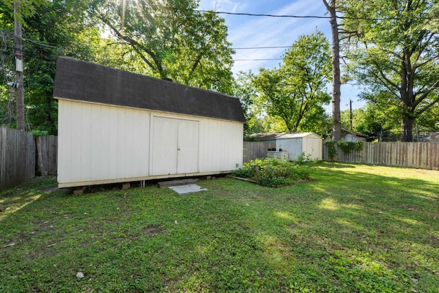 1844 Myrna Ln, Memphis, TN 38117 - view of shed