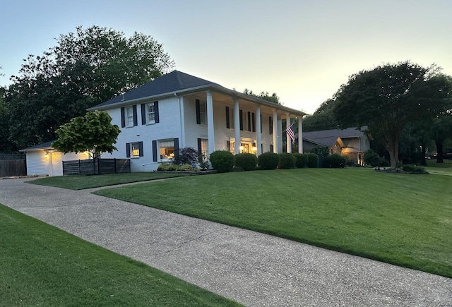 view of front of home featuring a porch