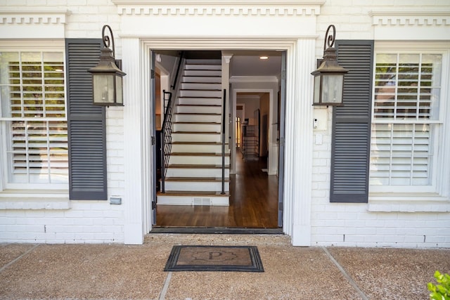 view of property entrance