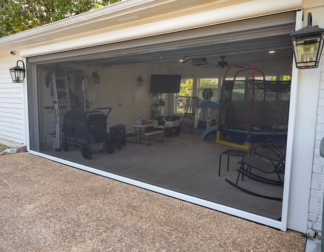 garage with ceiling fan