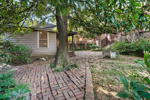 14 Morningside Pl, Memphis, TN 38104 - view of yard with a patio area and fence