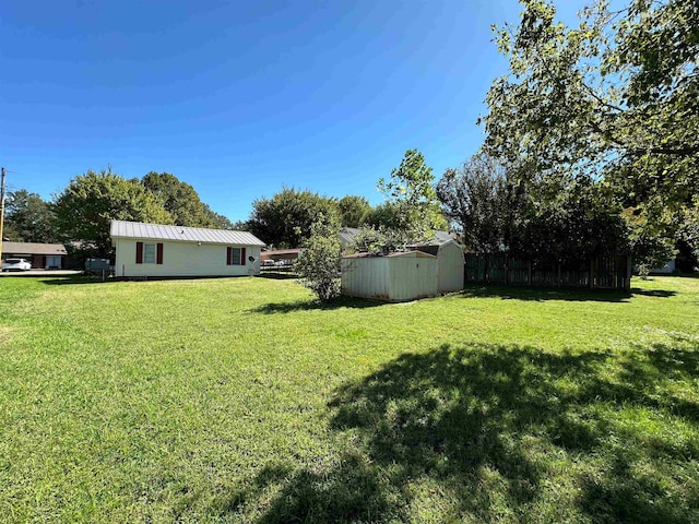 104 Rowland Ave, Bruceton, TN 38317
