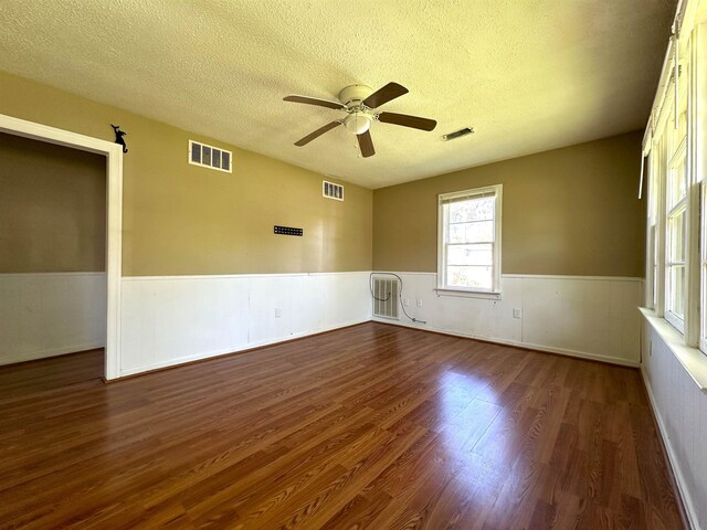 104 Rowland Ave, Bruceton, TN 38317