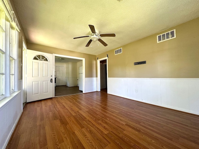 104 Rowland Ave, Bruceton, TN 38317