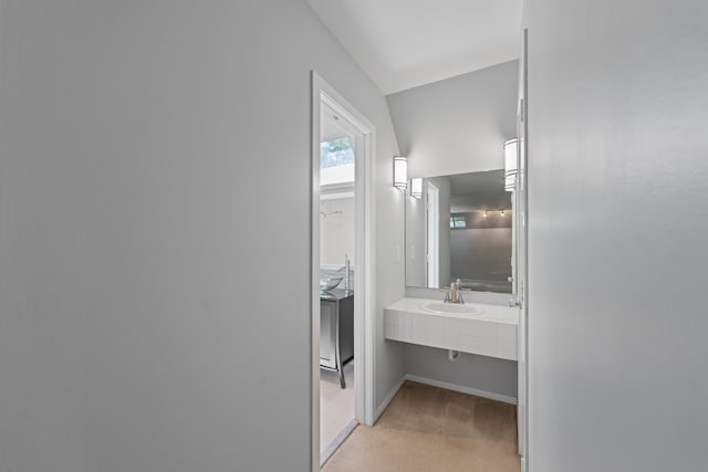 8438 Bergen Dr, Memphis, TN 38018 - bathroom with baseboards and vanity