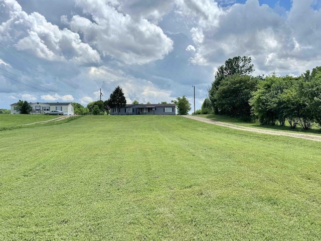 841 Simmons Rd, Munford, TN 38023 - view of grassy yard