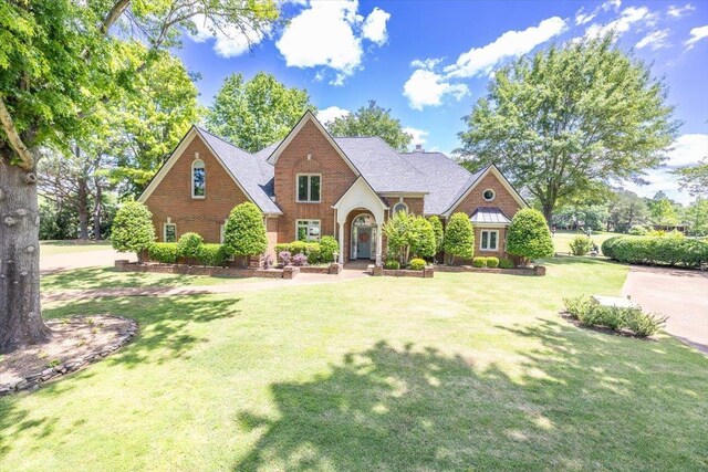 10336 Hatcher Patch Cv, Collierville, TN 38017 - view of front of house with a front lawn and brick siding