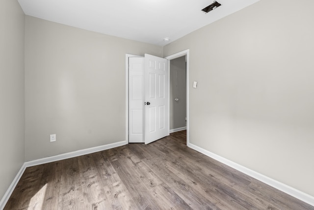 852 Marianna St, Memphis, TN 38114 - empty room featuring wood finished floors and baseboards