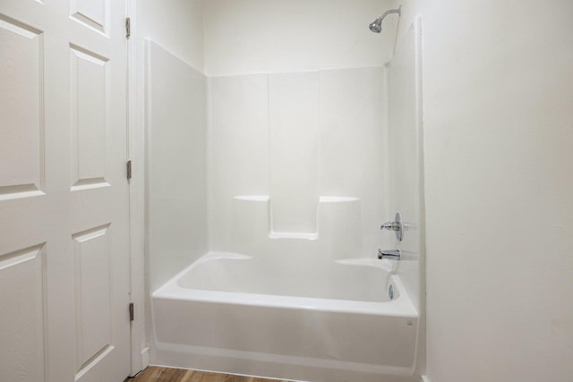 full bathroom featuring shower / bathtub combination